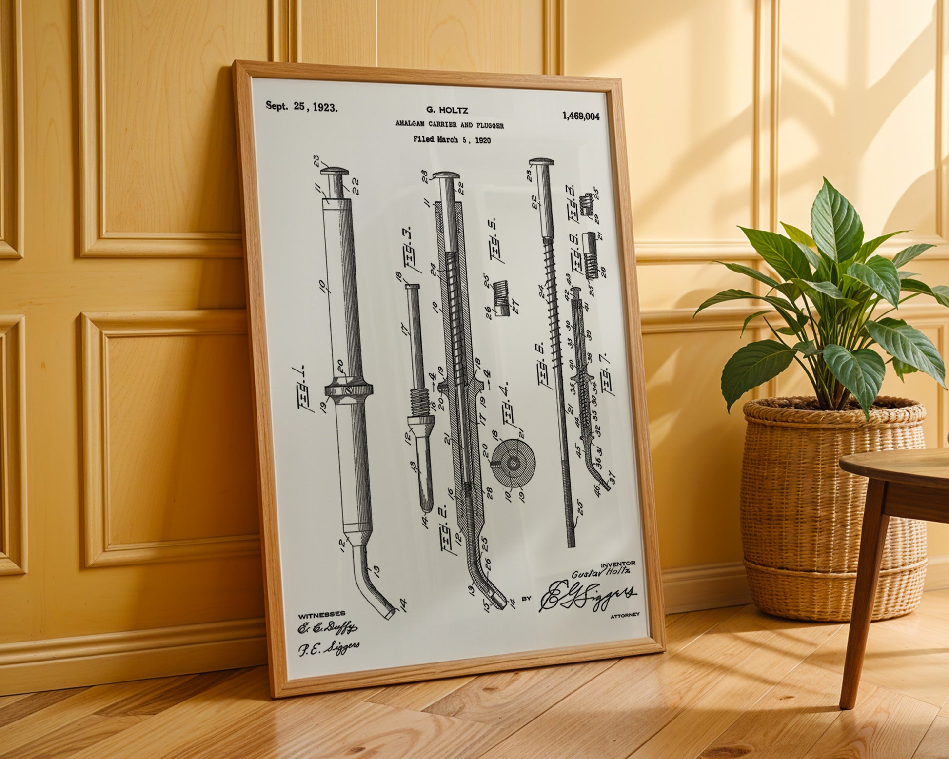 Amalgam Carrier Dental 1923 Patent Poster - GroovyGrove